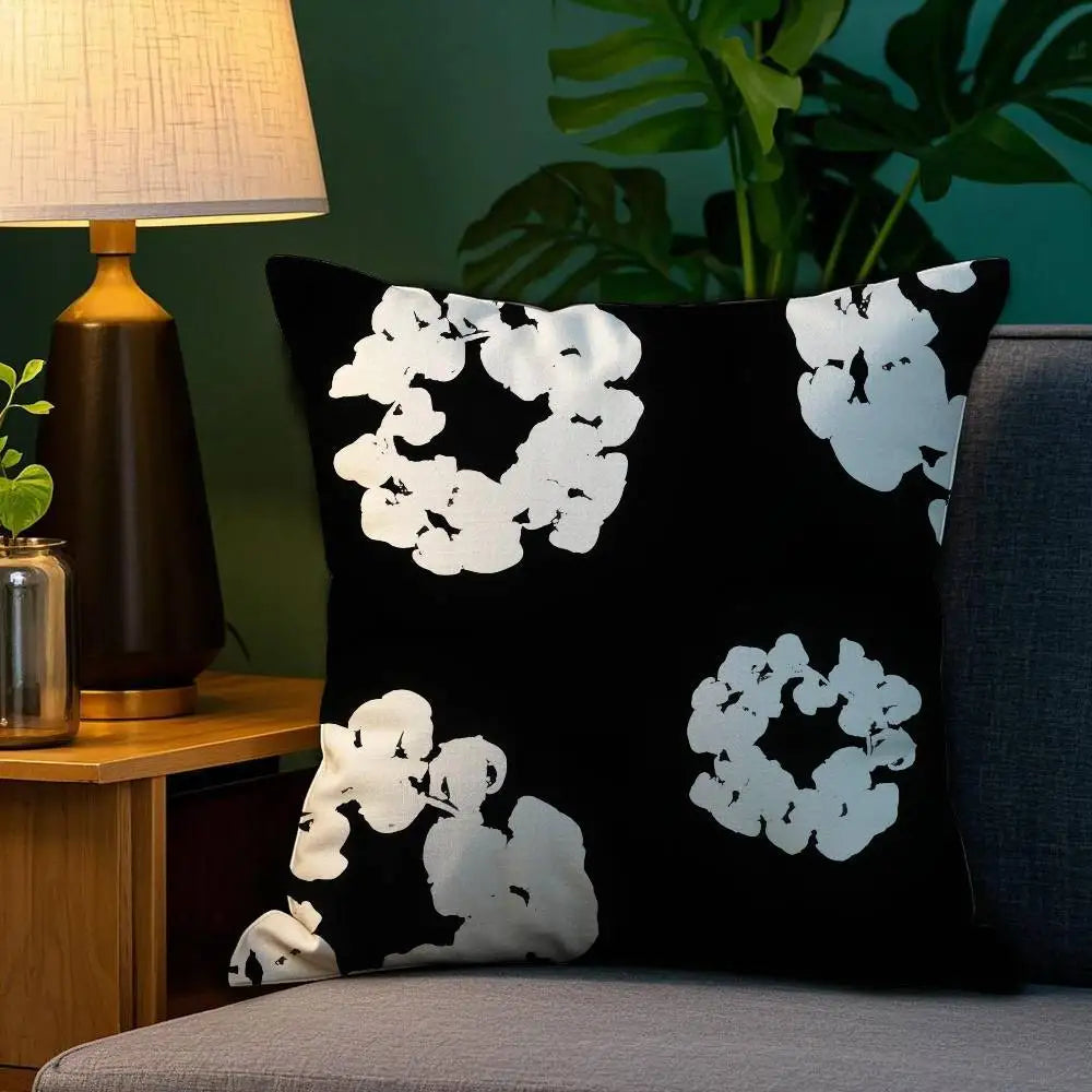 Luxury D-Denim T-Tears Pillow Case Plush Fabric Soft Double Sided Print Sofa Cushion Cover Throw Pillow Covers