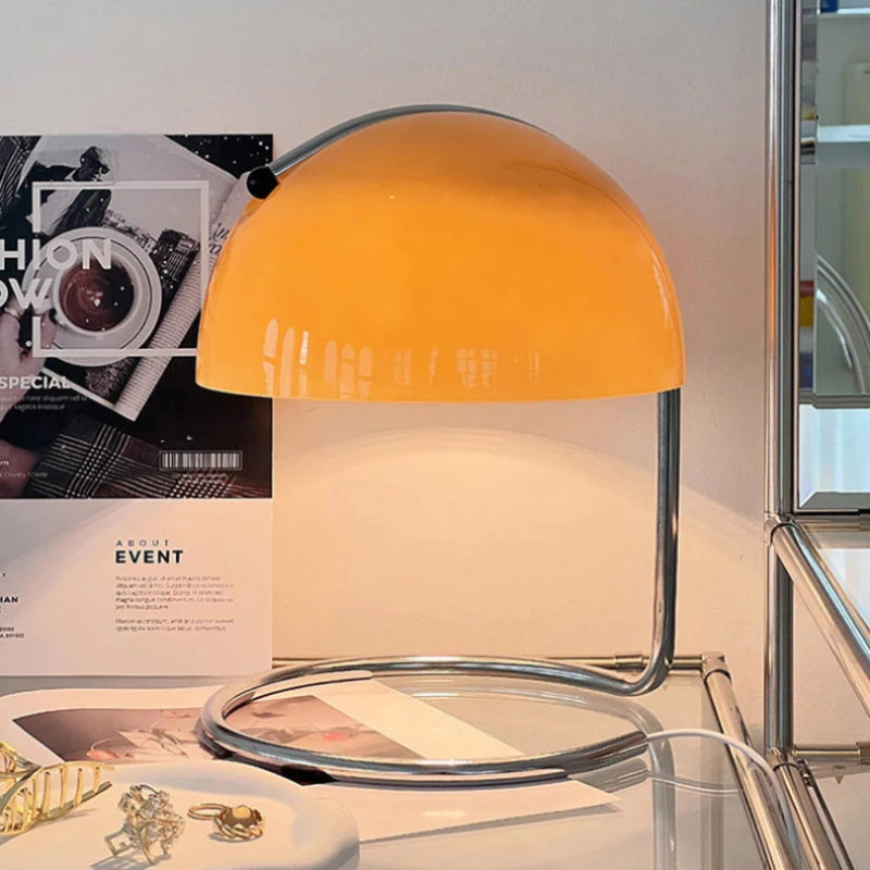 Japnese Creative Iron Glass High-end LED Decoration Table Lamp Desk Light For Living Room Bedroom Study Lighting Fixtures