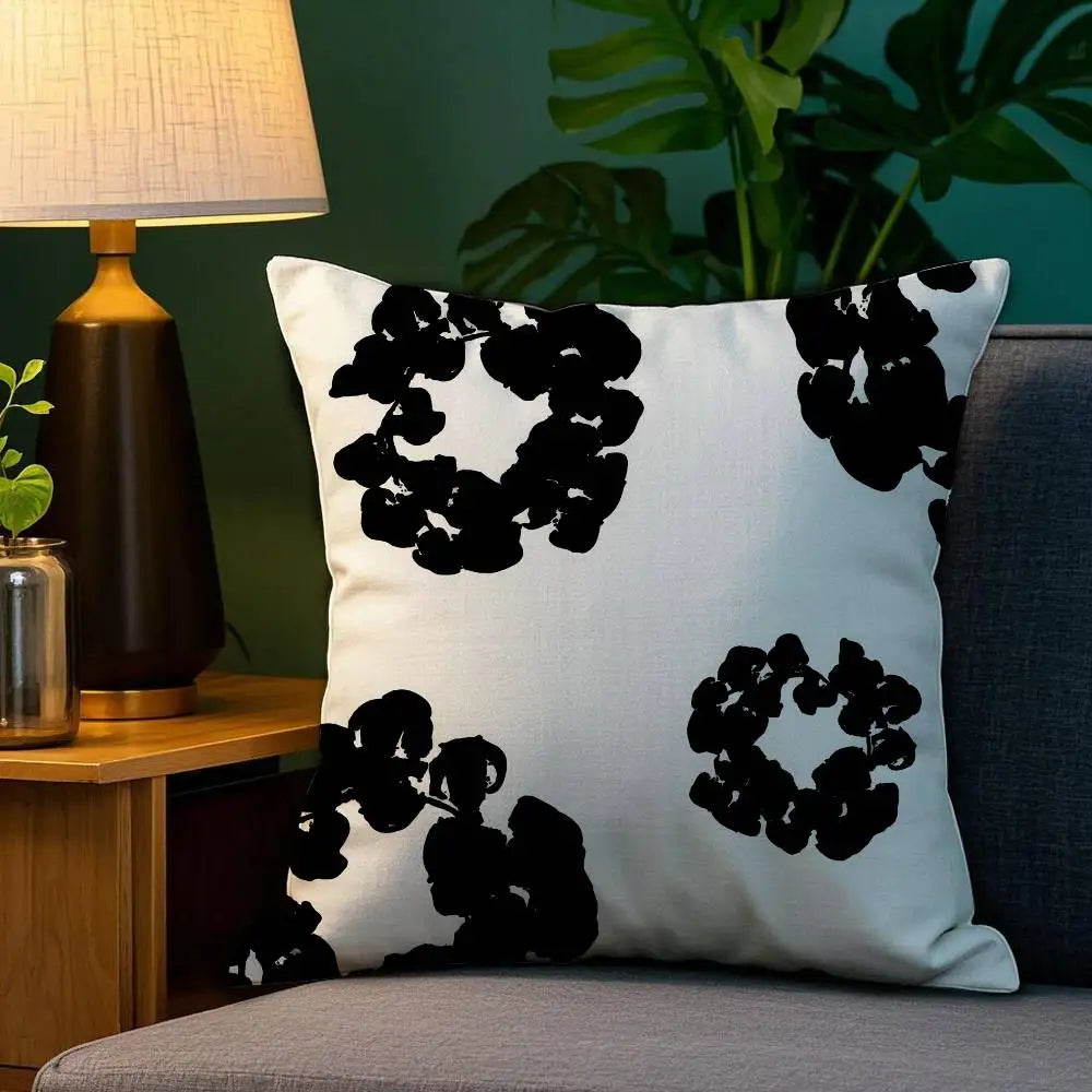 Luxury D-Denim T-Tears Pillow Case Plush Fabric Soft Double Sided Print Sofa Cushion Cover Throw Pillow Covers