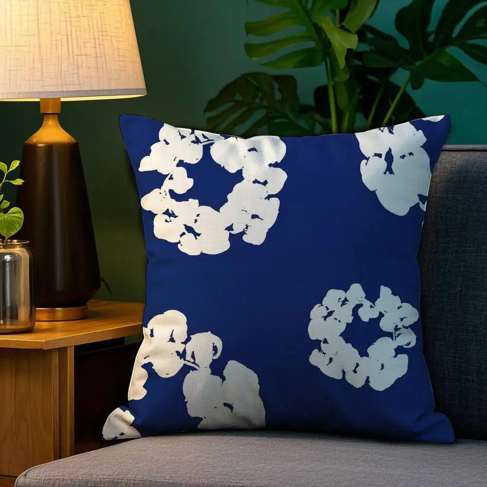 Luxury D-Denim T-Tears Pillow Case Plush Fabric Soft Double Sided Print Sofa Cushion Cover Throw Pillow Covers